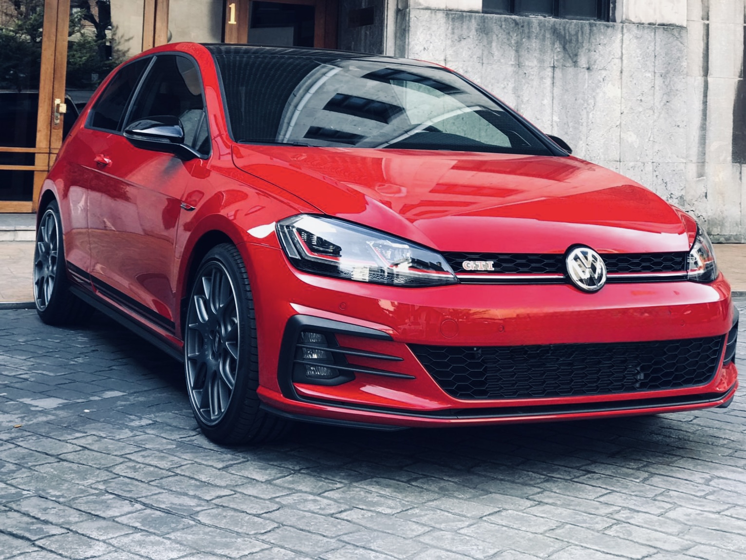 Volskwagen Golf GTI
